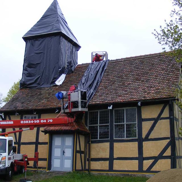Holz- und Bautenschutz: Beispiel Kirchengebäude